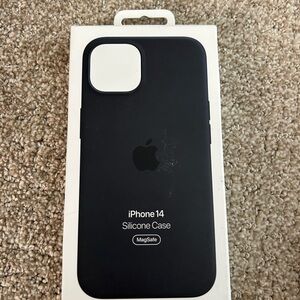 Brand new Apple iPhone 14 Black Silicone Case with MagSafe